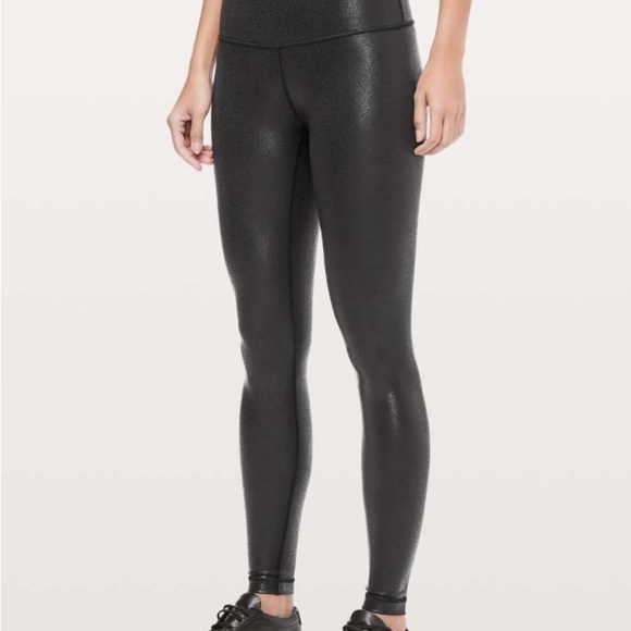 Lululemon Wunder Under
High-Rise Tight Foil 28"
Leggings Size 4 Black - Picture 1 of 8
